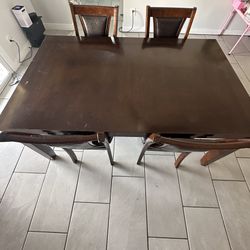 4 Chair Wooden Table 