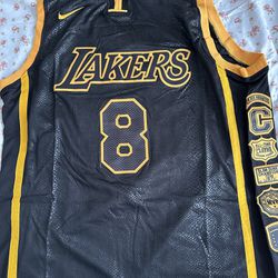Kobe Basketball Jerseys. Size: XL