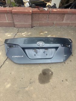 TRUNK/HATCH 2015 TOYOTA COROLLA (LIGHT BLUE)