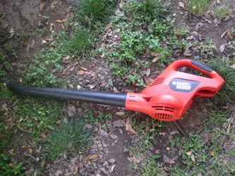 Tested/working) Black & Decker NS118 18v cordless leaf blower (no battery)  for Sale in Austin, TX - OfferUp