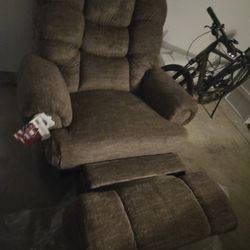 King Camel Recliner. Brand New