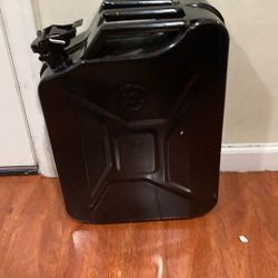 Black Jerry, Can