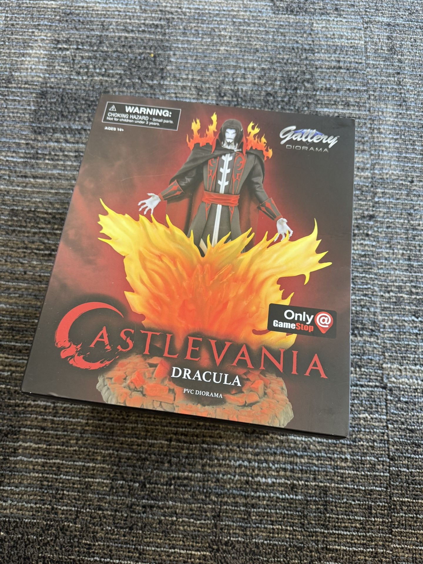 Castlevania Dracula Gallery Statue PVC Diorama Figure 9" Diamond Select Netflix RARE Collectors Anime