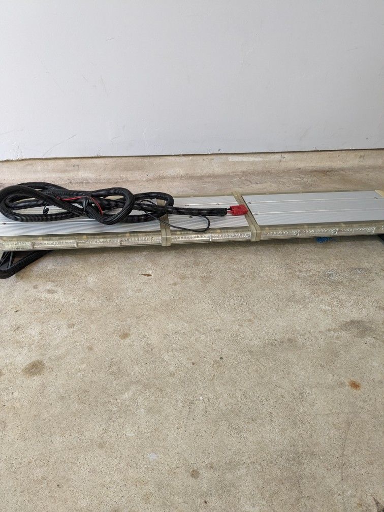 Whelen Legacy Light Bar