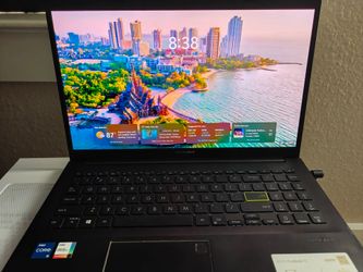 Asus Vivobook 15 Laptop - 11th gen Intel | 12gb ram | 500gb m2 SSD | OLED Display