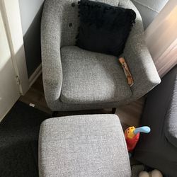 Grey Tufted Bardem Chair With Ottoman