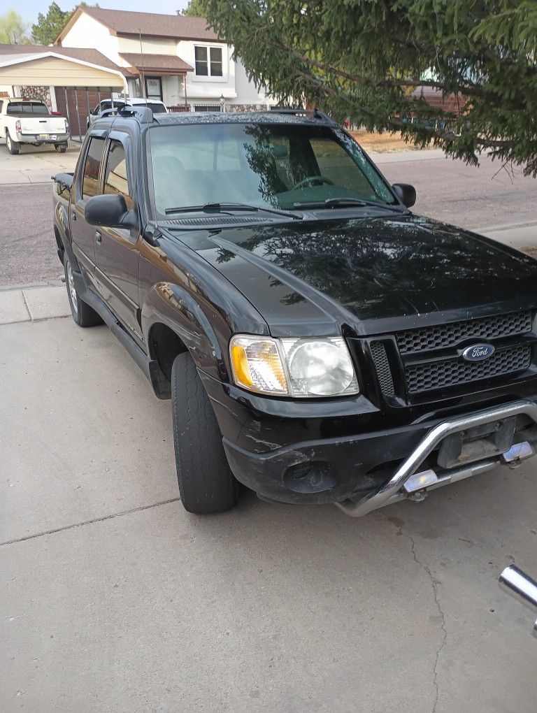 2001 Ford Explorer Trac