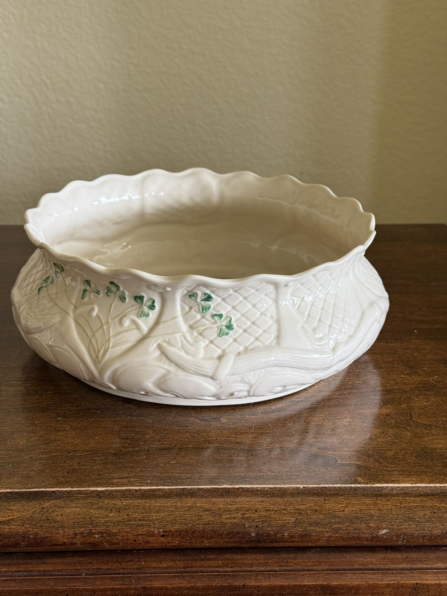 Belleek Daliada Fruit Bowl