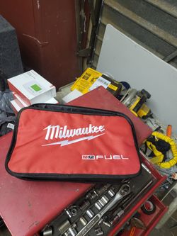 12v Milwaukee Drill Battery And Charger