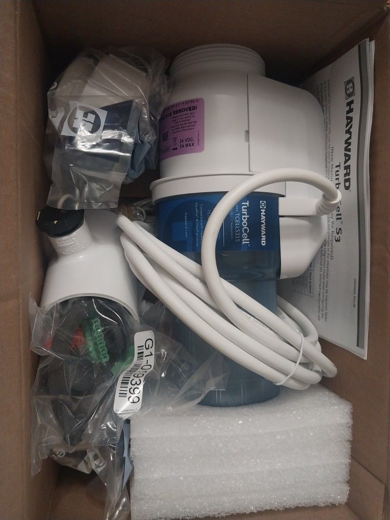 AquaRite S3 salt Chlorination System W/built-in Pool Control