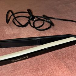 Remington Pearl Straightener 1”