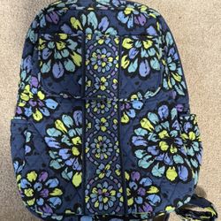 Vera Bradley quilted medium size backpack in Indigo Pop Floral Pattern $8