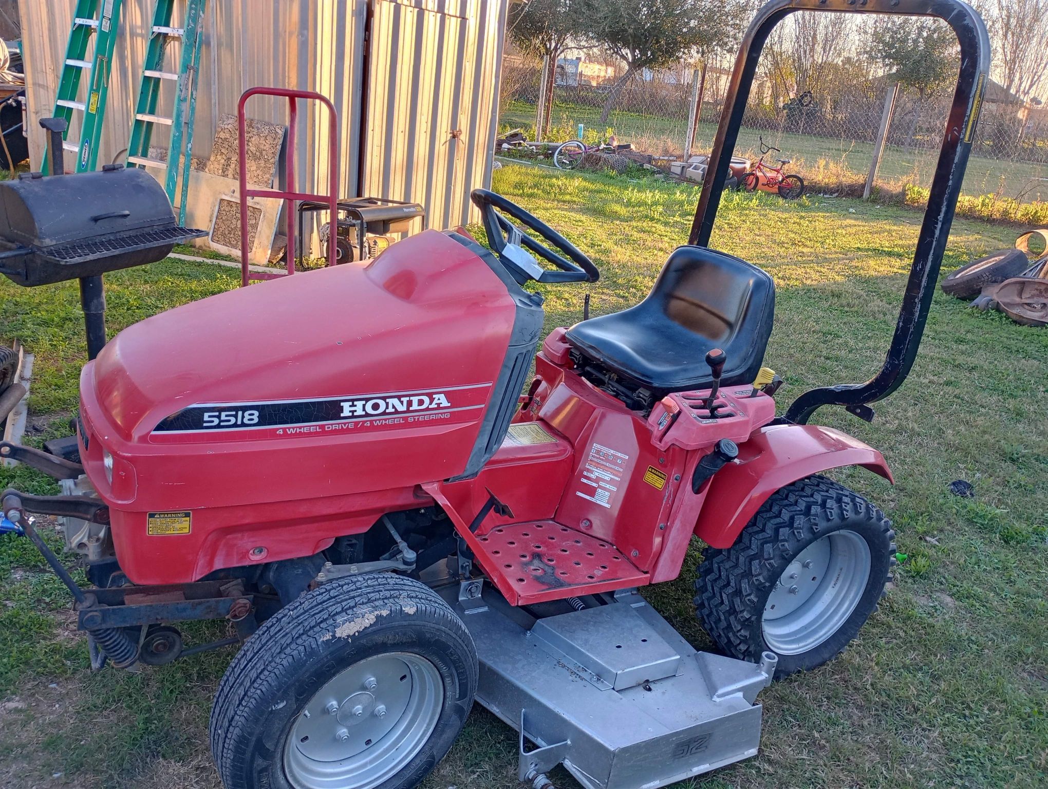 Honda Riding Mower 4x4 And 2wd 