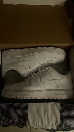 Nike Air Force 1