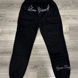 Yours Truly by Phora Black Cuffed Sweats Joggers With Embroidered Love Yourself Men’s Size Small