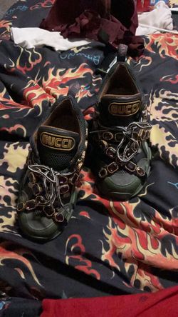 Gucci Flashtrek Sneakers