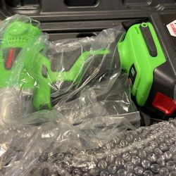 LITHIUM  ELECTRIC TOOL