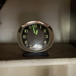 Mechanical Clock,  Glow In The Dark
