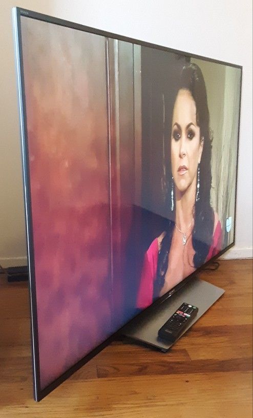 65" SONY BRAVIA LED SMART 4K ULTRA HDTV 