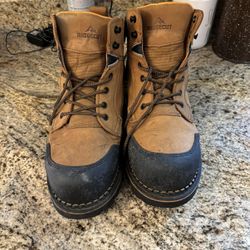 Ridge Cut Work Boots. 