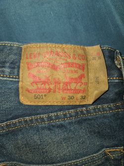 Levis Pants 30×32