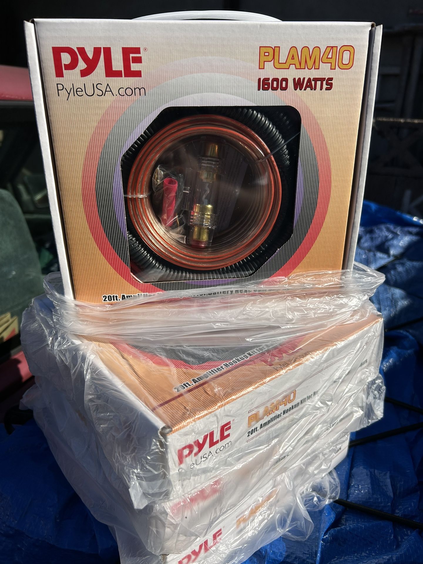 Pyle Car Stereo Wiring Kit - Audio Amplifier & Subwoofer Speaker Installation Cables (4 Gauge), Blue (PLAM40)