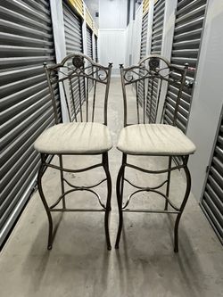 x2 Bar Stools / Tall Chairs