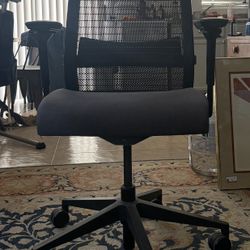 Black Steel Case Office Chair 