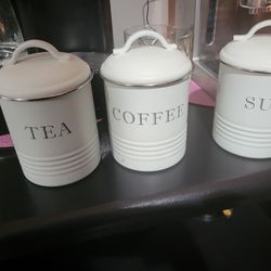 Barn Yarn Design  Canister 