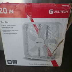 Utilitech 20-in 120 -Volt High Velocity Indoor White Box Fan Fan