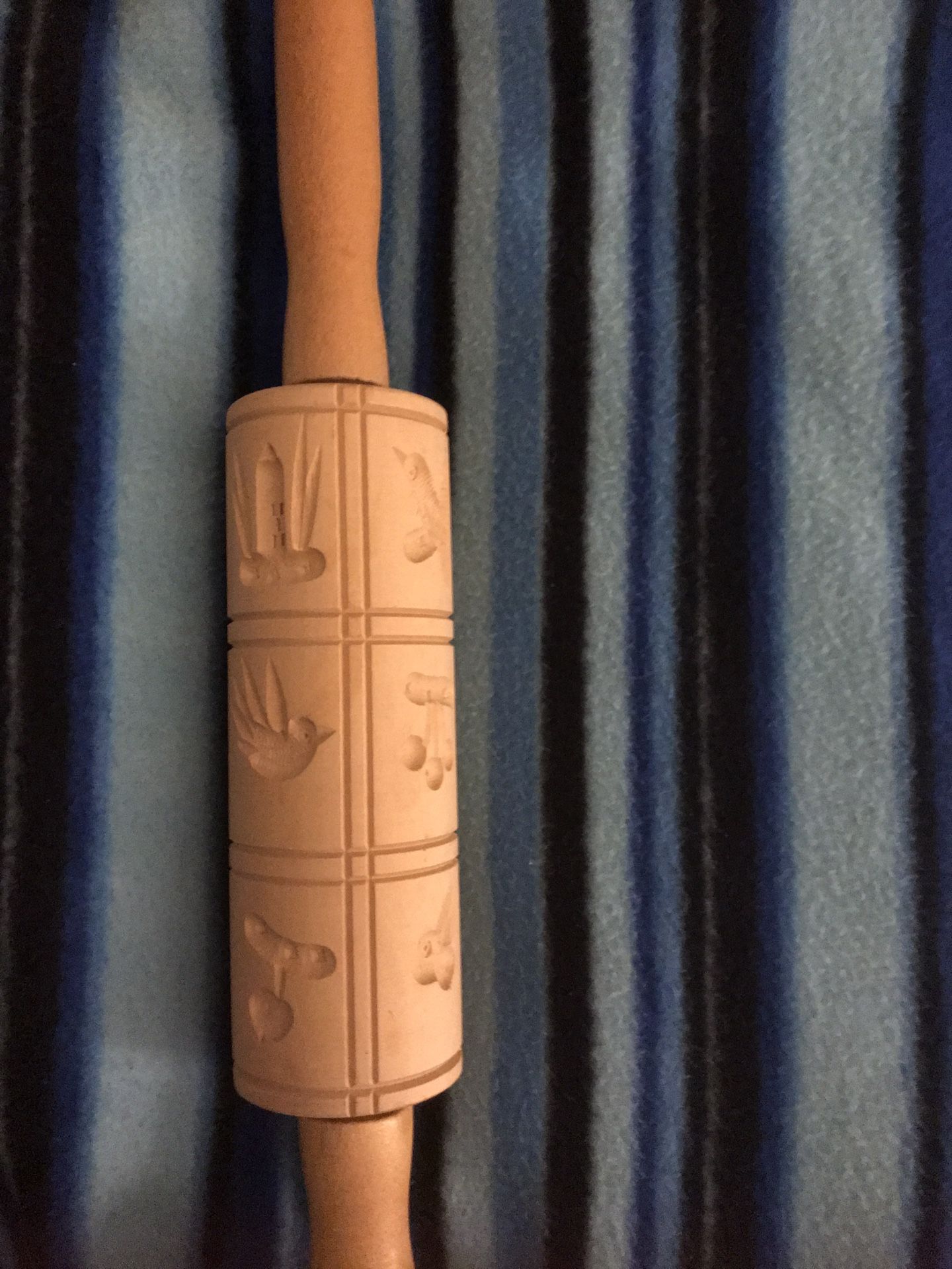 Rolling Pin With Unique Carved Pictures In  Wood Roller