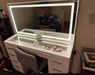 Vanity
