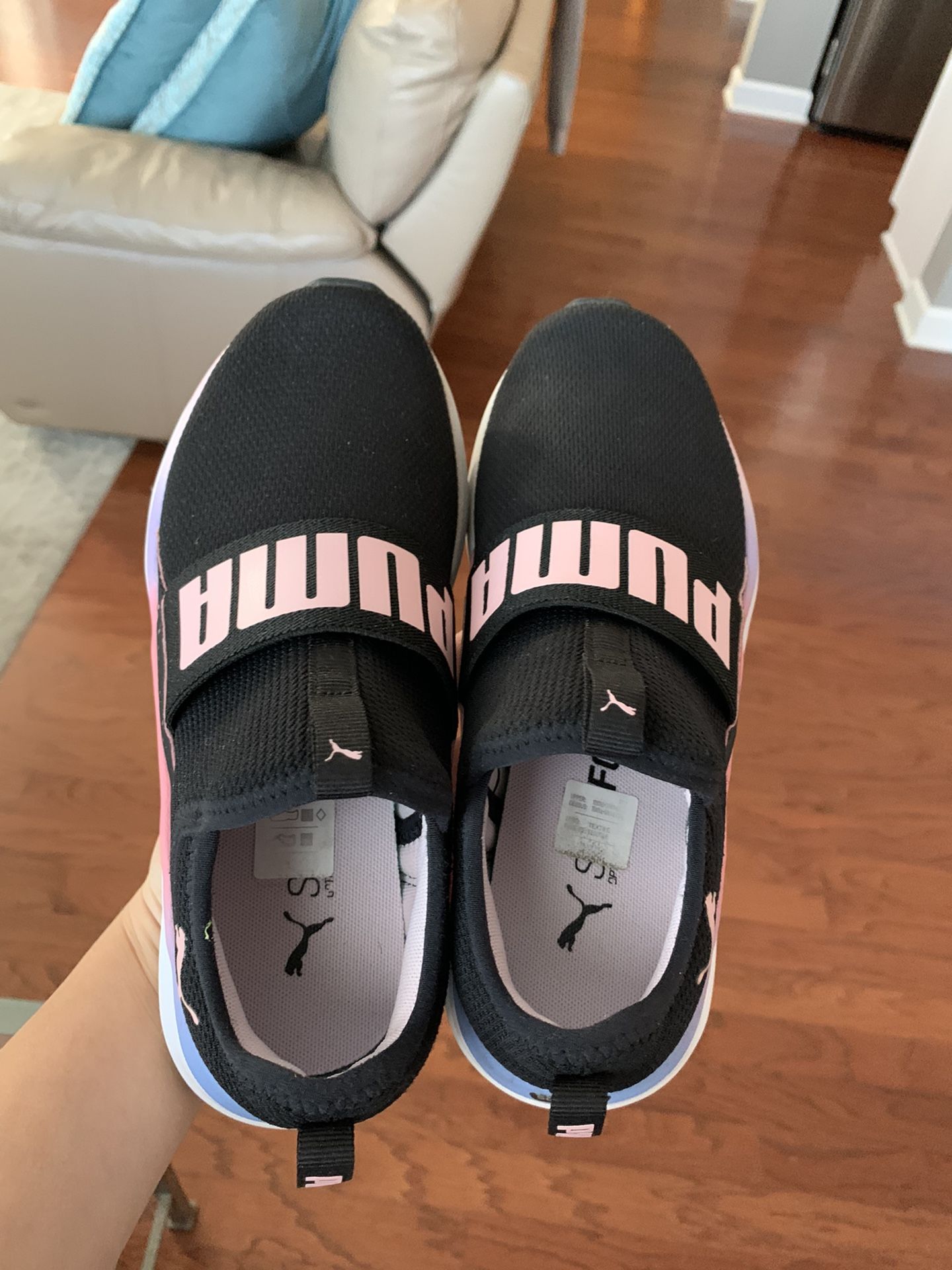 Puma Girls Slip On Sneakers