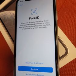 Unlocked IPhone XR 128GB