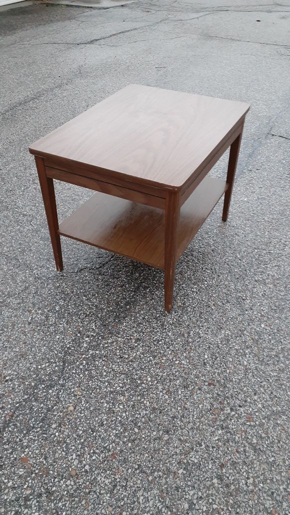 End table