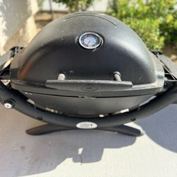 Weber Q1200 Grill