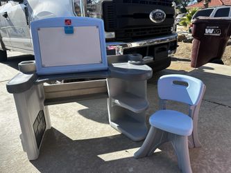 Step 2 Art Table