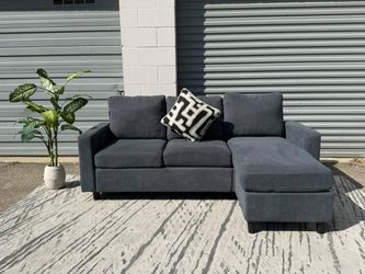 Modern Gray Sectional Sofa with Ottoman β Great Condition | FREE Dallas Delivery!