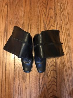 Women’s leather Black High Boots 👢 Size 8