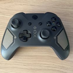 $65 Xbox One Recon Tech Controller