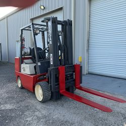 Forklift