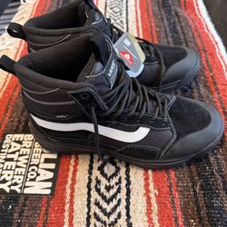 Vans Ultrarange Exo Hi MTE-1 PRIMALOFT 7.5 Men 9.0Woman