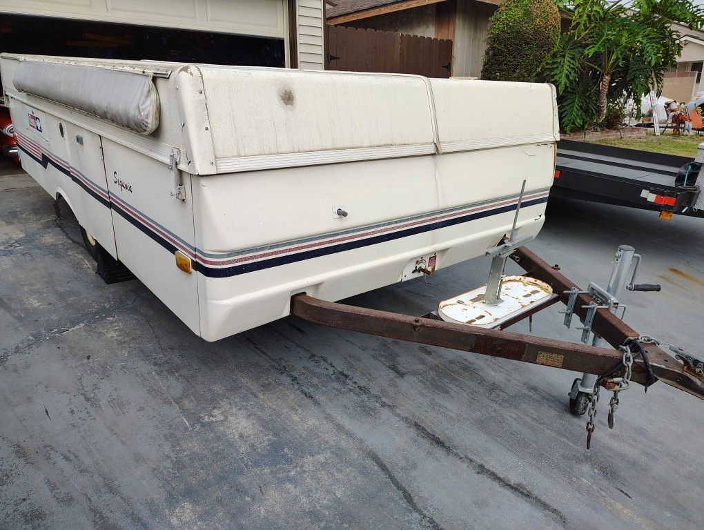 86 Colman Pop Up Trailer