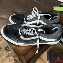 Men’s  Vans Size 11.5 And 10.5 