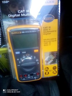 Fluke 15B+ Digital Multimeter CAT III 600V