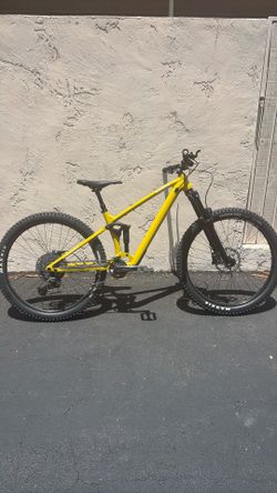 Full suspension mtb