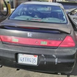 2002 Honda v6 Accord Smog Is done clean title 2,800
