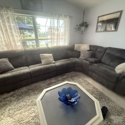 Sectional Couch electric