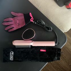 brush to straighten hair 
