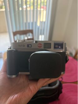 Leica M9 camera